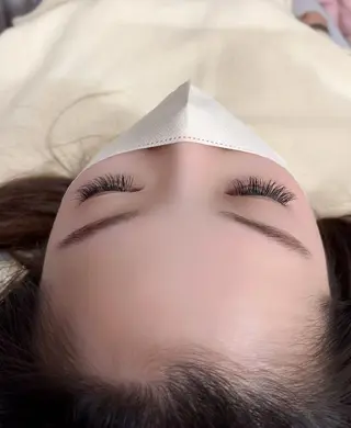 マツエク・マツパ MoonNail ユリ🌸のネイルデザイン