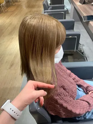 ミディアム カラー 美髪・シールエクステ ホソタニリョウコのヘアスタイル