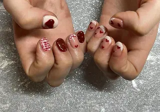 ネイル VIERU 🌈🎀💖のネイルデザイン