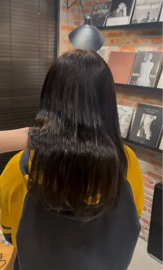 カラー りお ハイライト/パーマのヘアスタイル