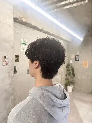 ショート パーマ メンズ door white hideのヘアスタイル