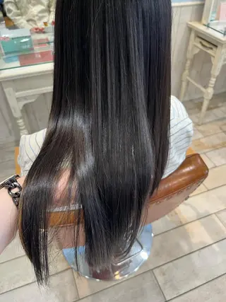 ロング 柔らかカラー🫧🌱 ナナコのヘアスタイル