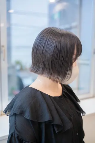 ショート カラー Lazo/ 原弥和子のヘアスタイル