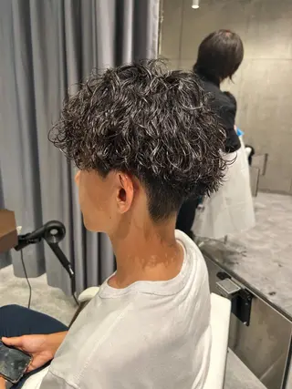 ショート パーマ 🫧透明感イルミナ カラー🫧三浦菜々子のヘアスタイル