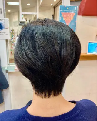 ショート 冨田 豊のヘアスタイル