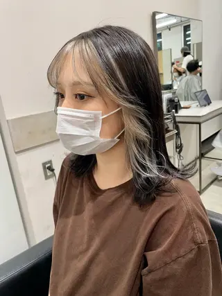 ミディアム カラー カット・ブリーチ TAIGAのヘアスタイル