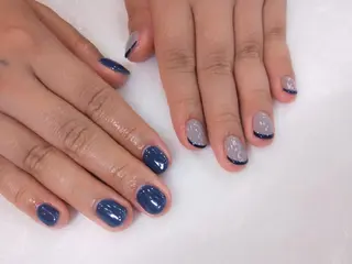 ネイル はばすみれ🎀ﾈｲﾙ 光ﾌｪｲｼｬﾙ ﾍｱのネイルデザイン