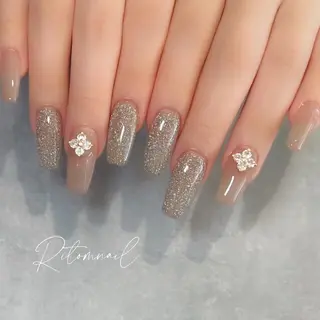 ネイル nailist shioriのネイルデザイン