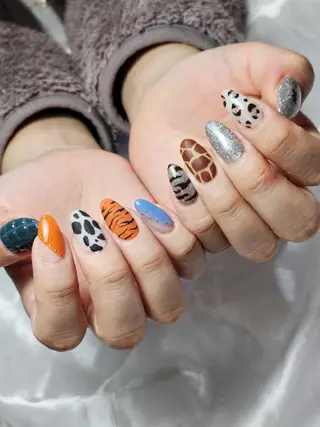 ネイル Y. Reonaのネイルデザイン