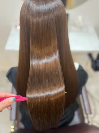 ロング 【髪質改善 艶髪】 布川 莉穂のヘアスタイル