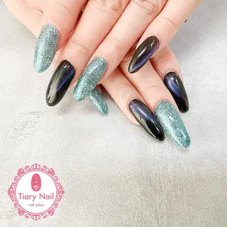 ネイル tiarynail K K🐼のネイルデザイン