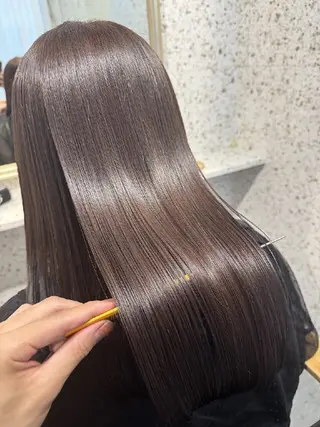 ロング パーマ mood 髪質改善 ダブルカラーのヘアスタイル