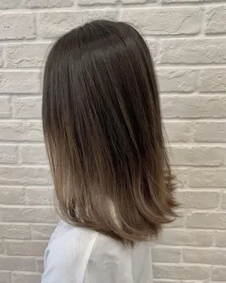 セミロング 増田 晃士のヘアスタイル