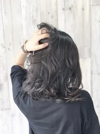 ミディアム 必ず笑顔で帰っていた だきます！安田祐貴のヘアスタイル