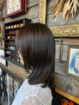 セミロング カラー 川崎 かなでのヘアスタイル