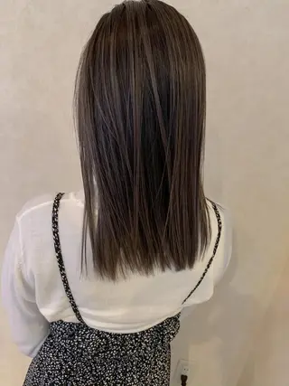 ロング Lit.豊橋 夏目のヘアスタイル