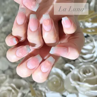 ネイル LaLuna🌙 Natsukiのネイルデザイン