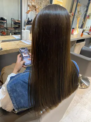 ロング 暖色＊ベージュ ＊くらたあやかのヘアスタイル