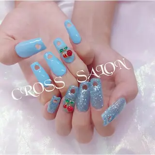 ネイル CROSS  クロス　のネイルデザイン