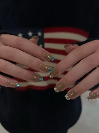 ネイル DEEokazaki momona.Gのネイルデザイン