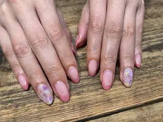 ネイル 佐藤  悠子のネイルデザイン