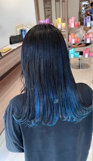 ミディアム カラー 【複雑履歴ブリーチ】 中村　玲仁のヘアスタイル