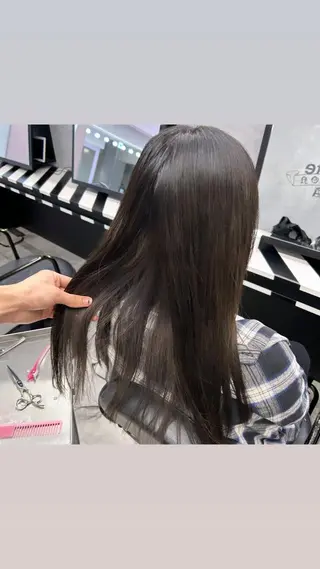 ロング 縮毛矯正・髪質改善 特化 出納 直起のヘアスタイル