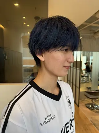 カラー メンズ 須藤 優真 切りっぱなしボブのヘアスタイル