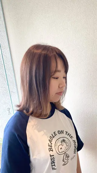 ミディアム 酸性ストレート/ブリ ーチなしWカラー河本のヘアスタイル