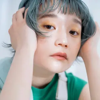 ショート カラー レイヤーボブ🎵 ブリーチ/りりのヘアスタイル