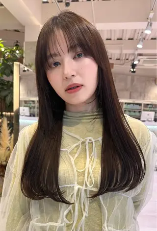 ロング 雨宮 美月のヘアスタイル