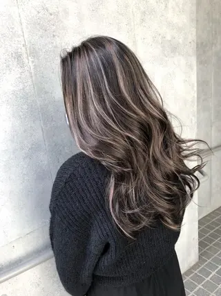 ロング 海外風レイヤーカット 👑店長 平松 由のヘアスタイル