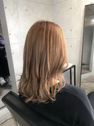 セミロング REVE美容室 REVEマツエクのヘアスタイル