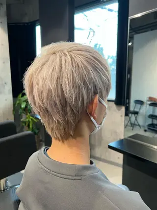 ショート カラー パーマ メンズ 髪質改善_WHITE RYUSUKEのヘアスタイル