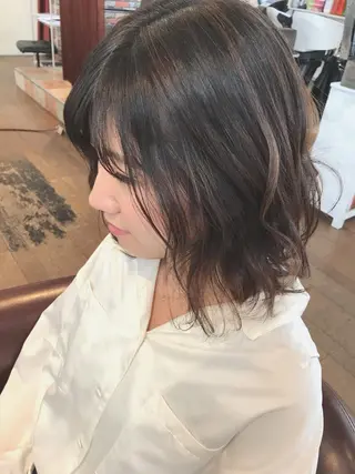 ショート カラー ヘアアレンジ マエダ　カズエ🫶 coronahairのヘアスタイル