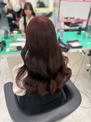 カラー akari🎀🤍 ガーリーstyleのヘアスタイル