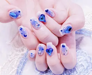 ネイル MoonNail ユリ🌸のネイルデザイン