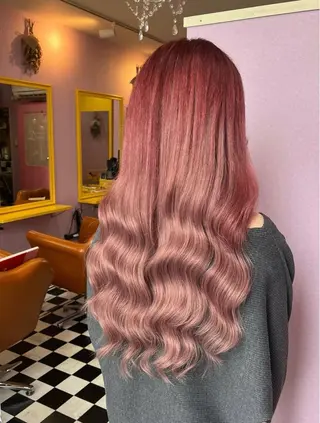 ロング シール＋ちび編み込み エクステ梅田🐨のヘアスタイル