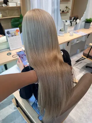 ロング Day .1のヘアスタイル