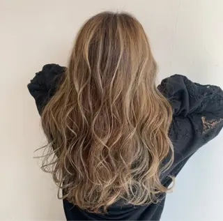 ロング パーマ BISCO hair 小西冬馬 縮毛矯正のヘアスタイル