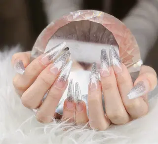 ネイル s. aiのネイルデザイン