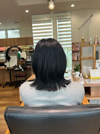 ミディアム 大川 優佳のヘアスタイル
