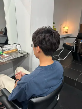 ミディアム メンズ 【ヤマザキアヤメ】 艶カラー/縮毛矯正のヘアスタイル