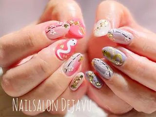 ネイル Nail salon Dejavu 🌿のネイルデザイン