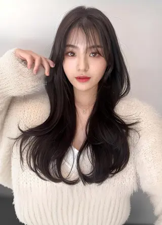 カラー ロング カラー ×シールエクステのヘアスタイル