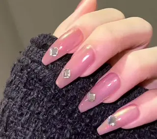 ネイル Pure&Rich Nailのネイルデザイン