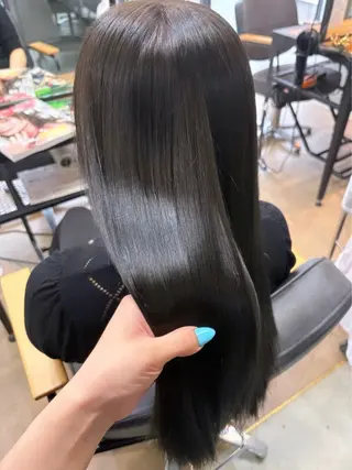 カラー 🩶𝐤𝐢𝐧𝐚 🩶のヘアスタイル