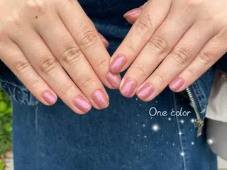 ネイル Mus’Fam 入谷玲生奈のネイルデザイン