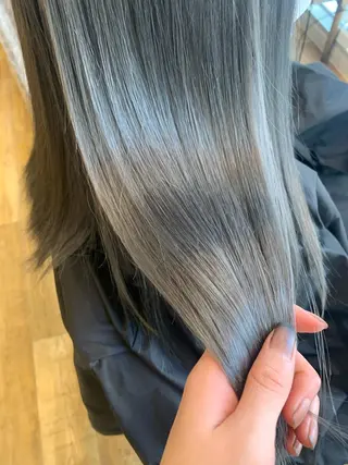 ロング カラー Maya川越/ エクステ/ハイトーンのヘアスタイル