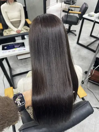 ロング カラー 赤み無し柔らかカラー 【梅田】madokaのヘアスタイル